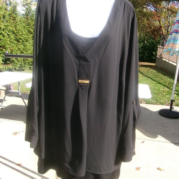 NWOT MICHAEL KORS BLACK 2 LAYER BLOUSE 20W - Picture 1 of 1